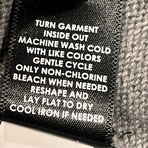 NEW Torrid Gray Pointelle Open Front Short Sleeve Shrug Sweater - Picture 10 of 10